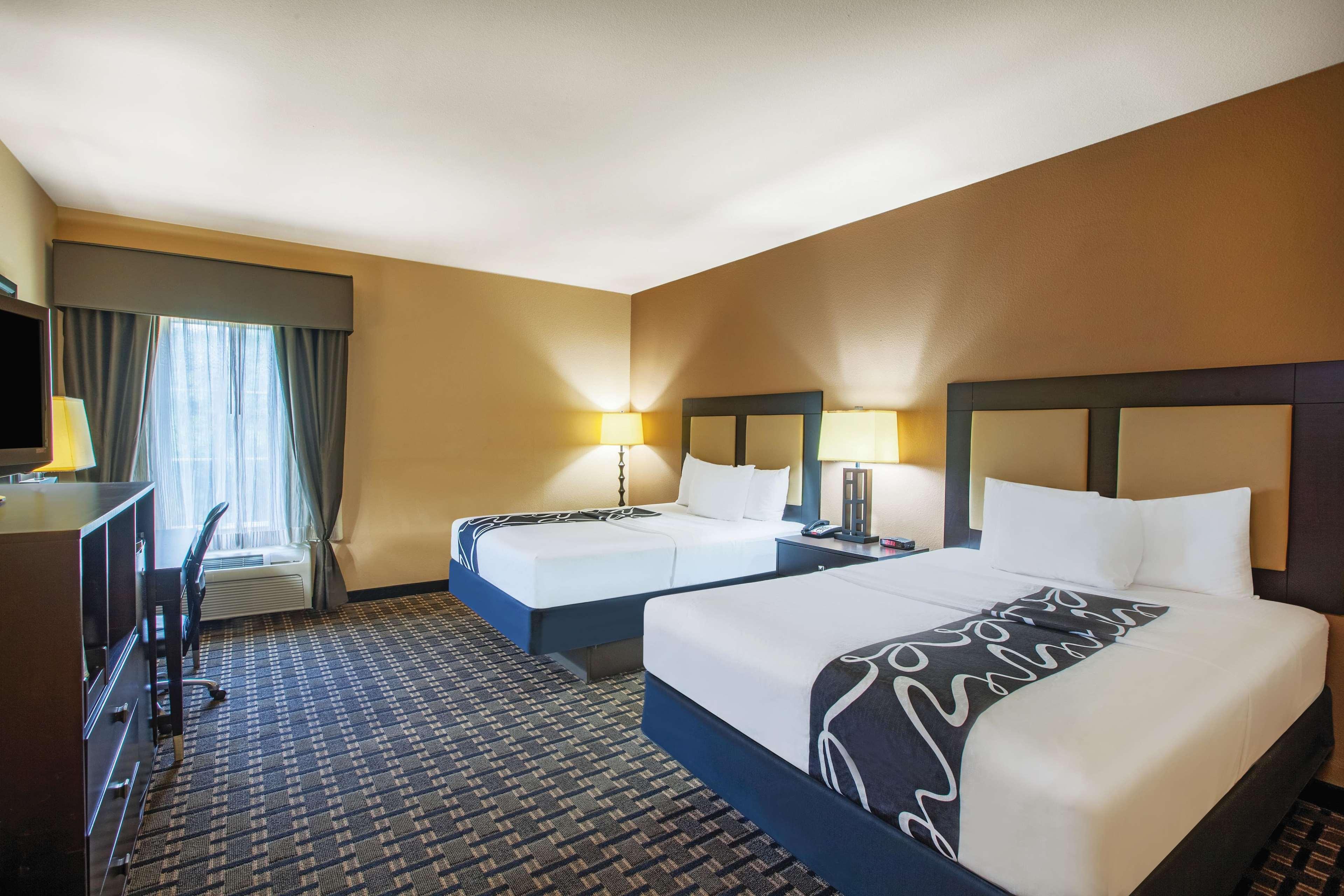 La Quinta By Wyndham Jacksonville, Texas Екстериор снимка