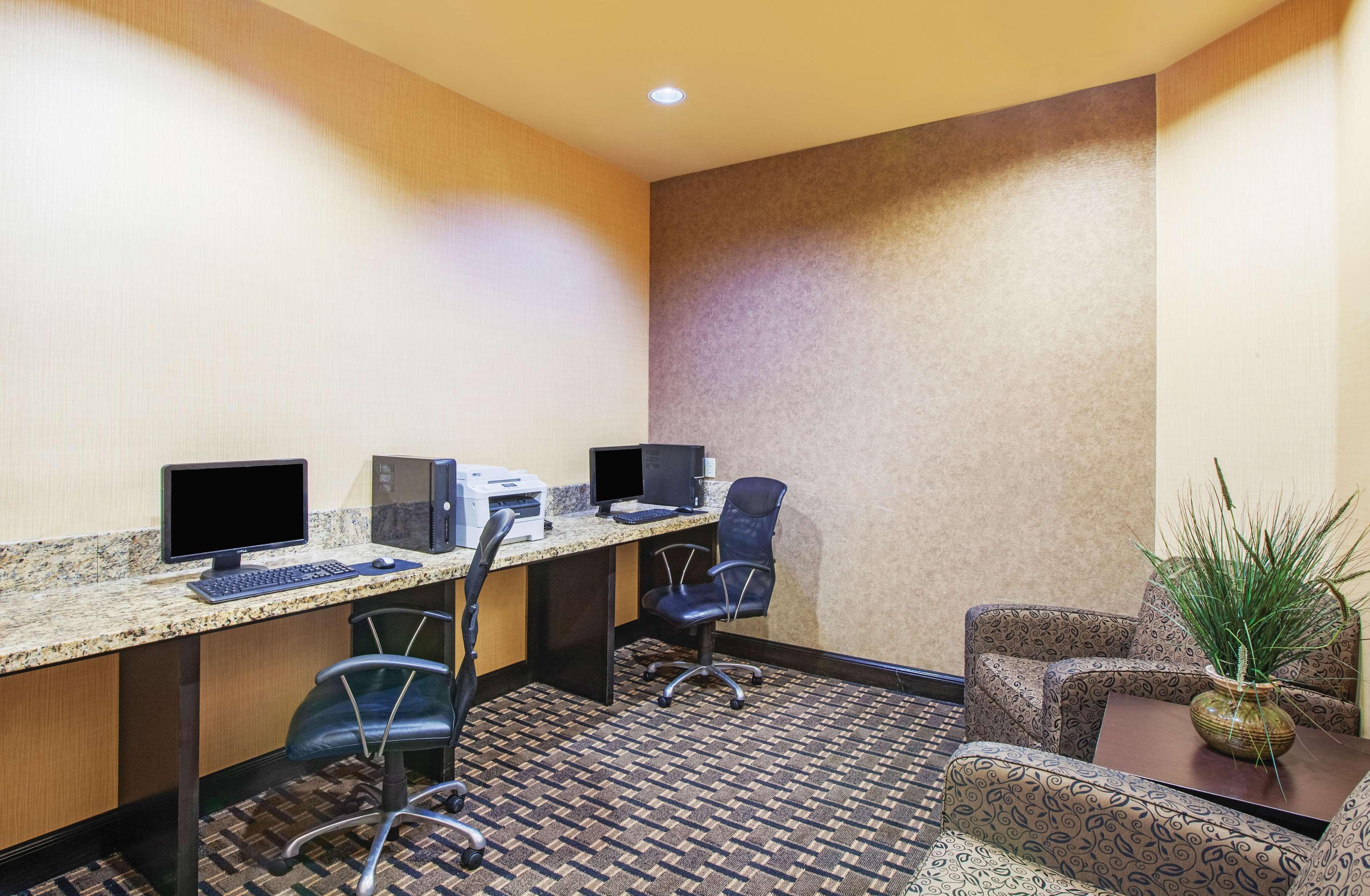 La Quinta By Wyndham Jacksonville, Texas Екстериор снимка