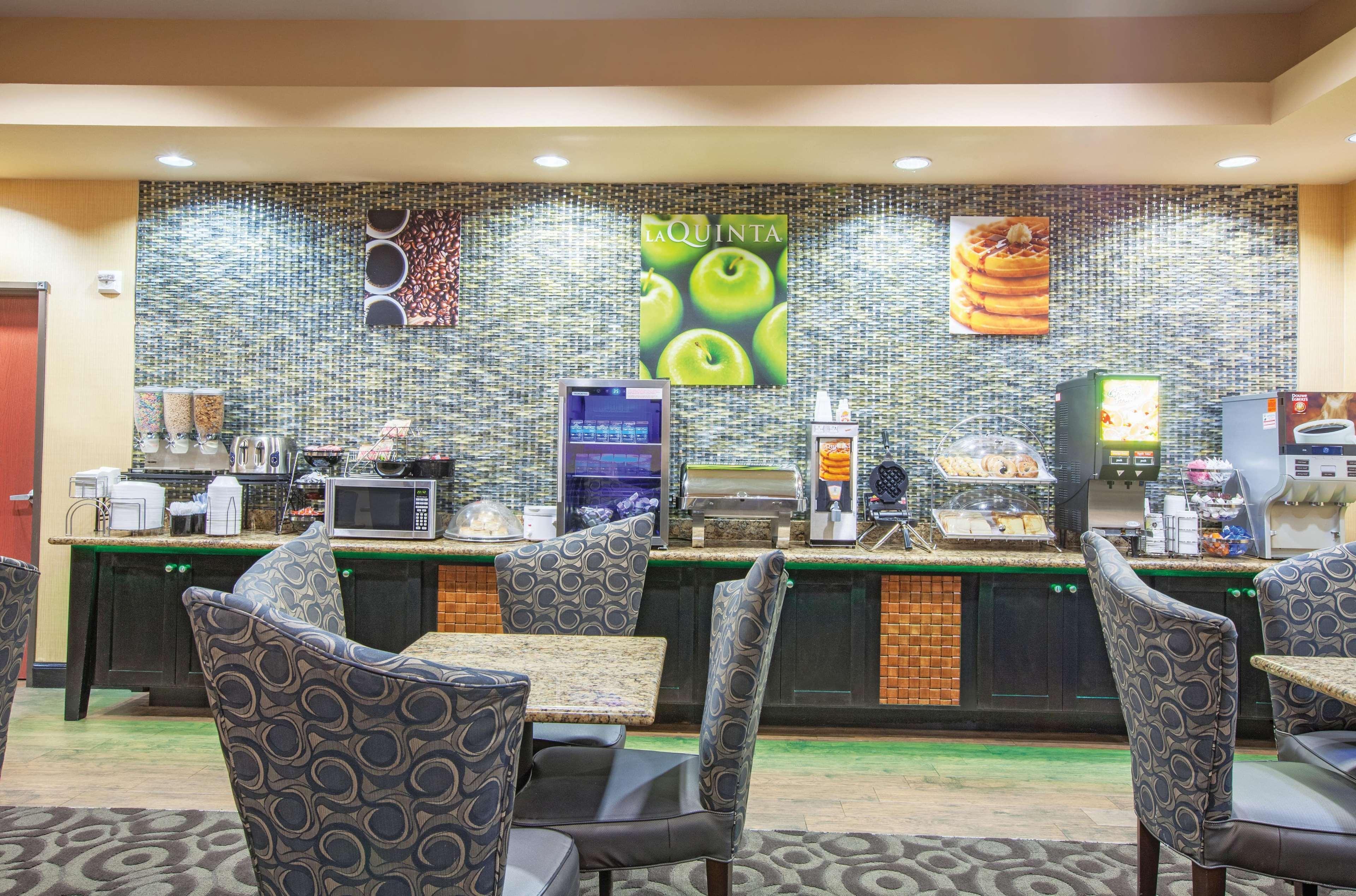 La Quinta By Wyndham Jacksonville, Texas Екстериор снимка